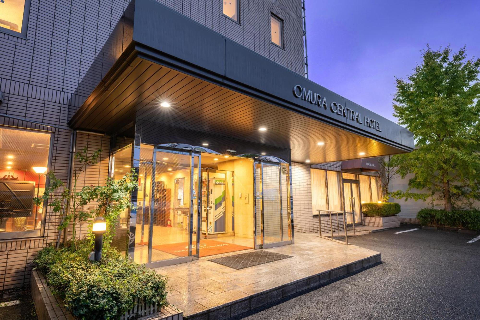 Omura Central Hotel Exteriör bild